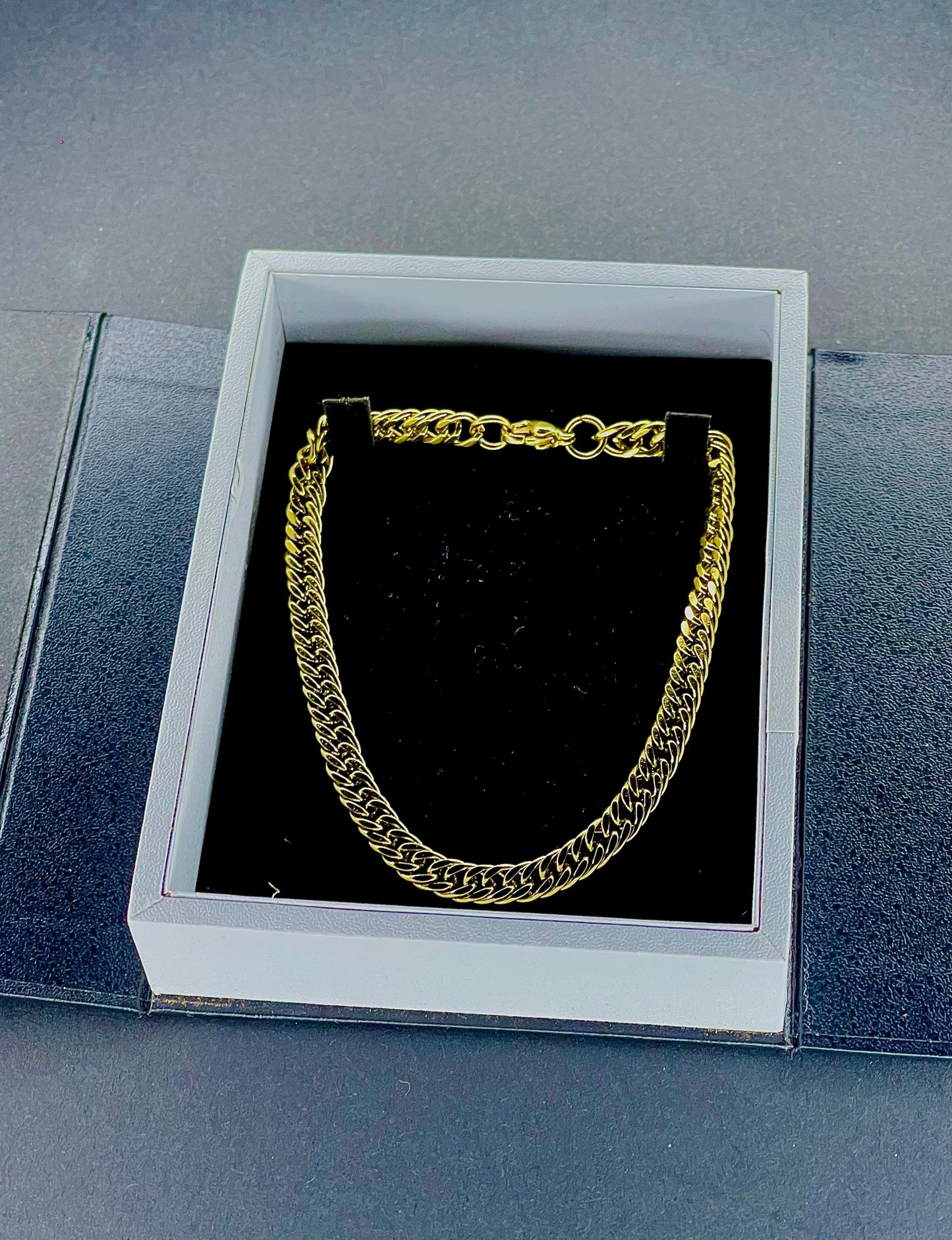 Gold Urban Link Bracelet