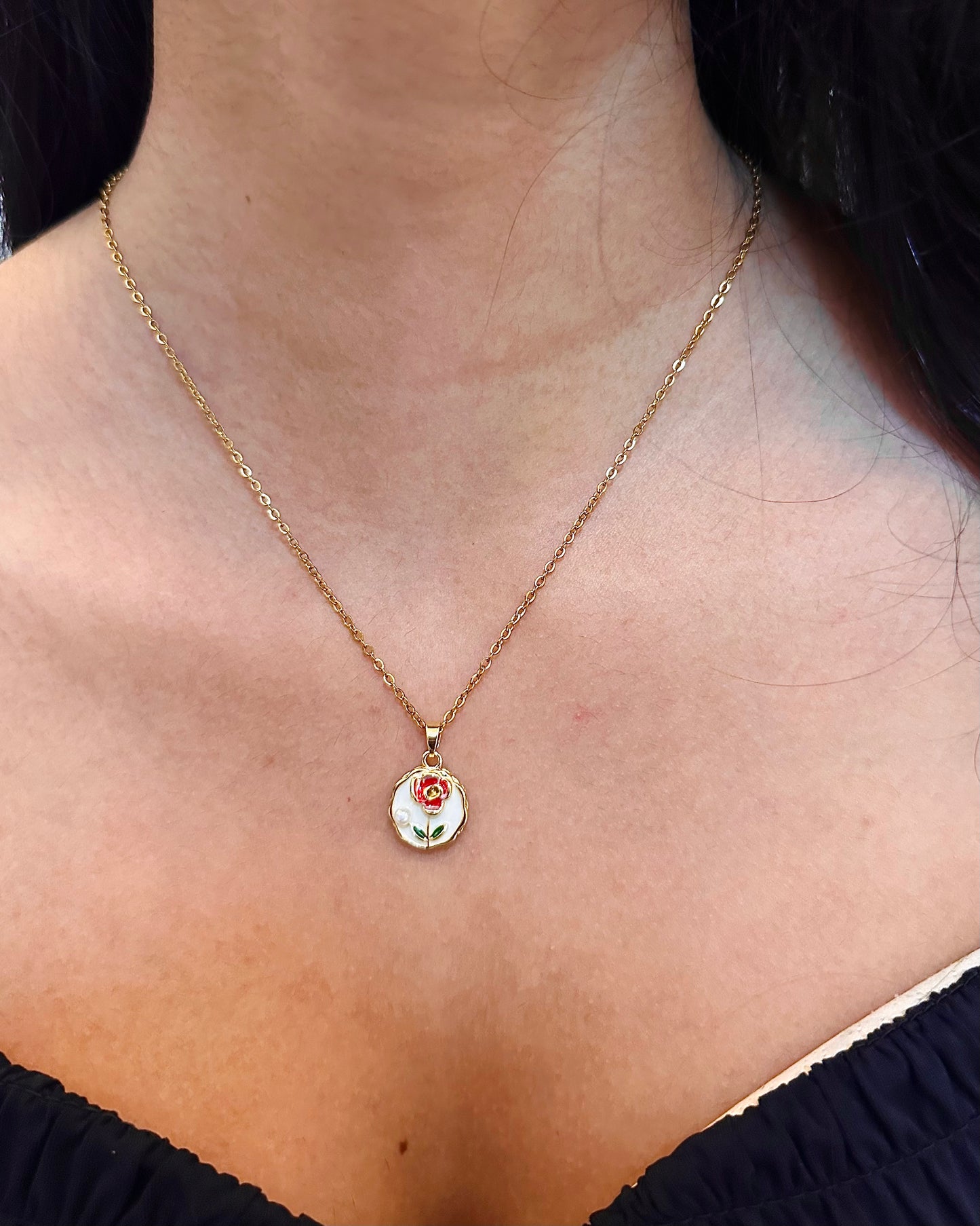 Flora Pendant Necklace