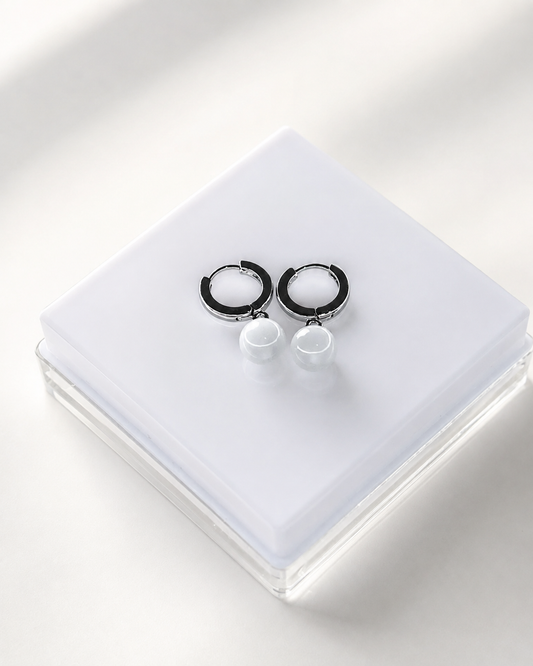 Moonbeam Pearl Earrings