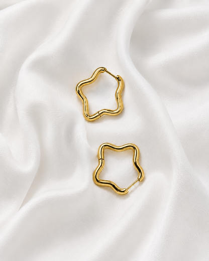 Pinnacle Shape Earrings