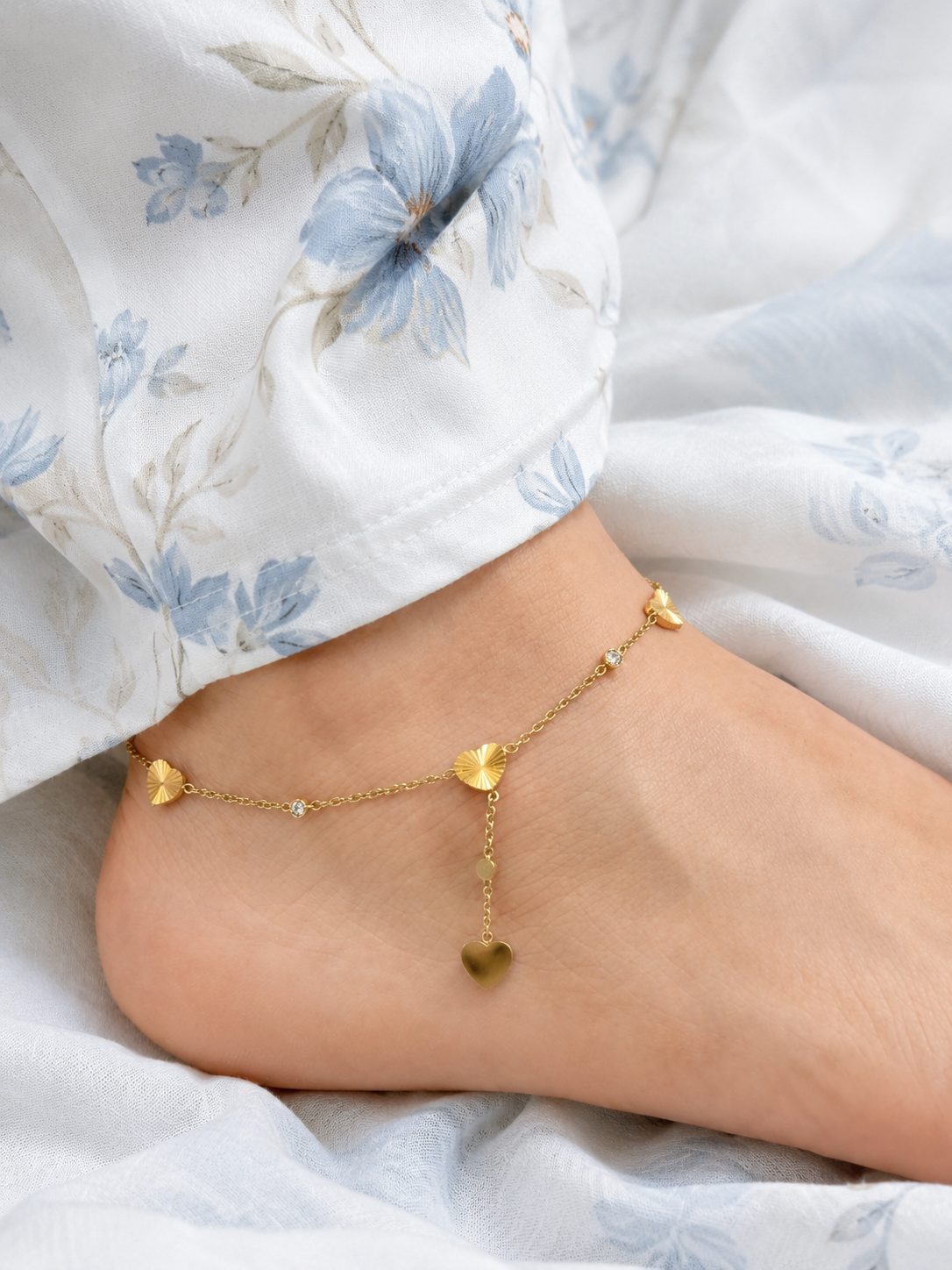 Luxe Heart Chain Anklet